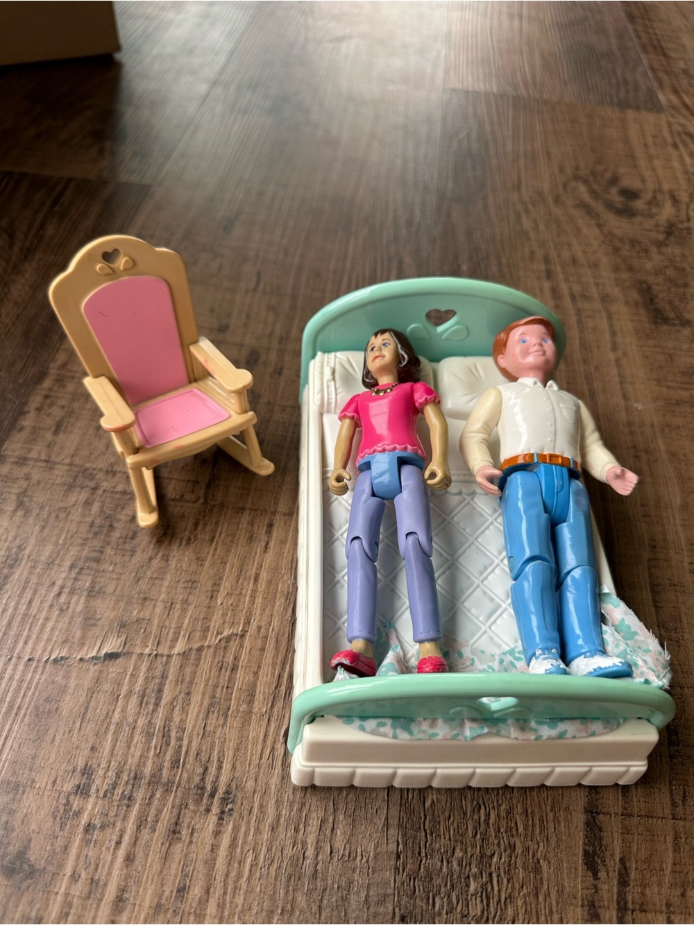Vintage fisher price dollhouse accessories